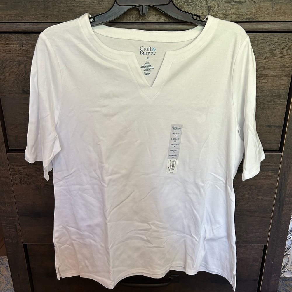 NWT Croft & Barrow Elbow Sleeve Shirt